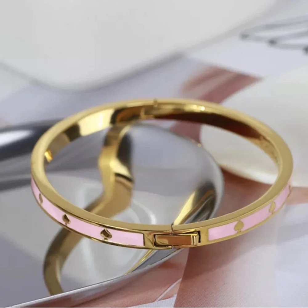 Kate spade spot the spade bangle bracelet gold pink 🩷♠️ - Picture 3 of 11